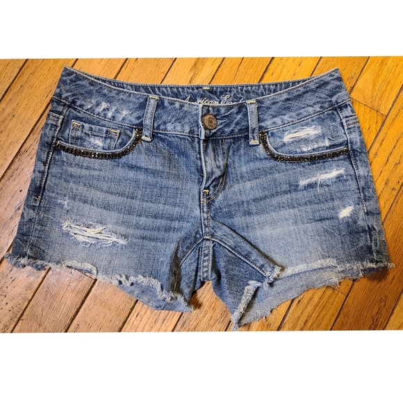 American Eagle Outfitters Pants - EUC Size 0 American Eagle Cut Off Jean Shorts